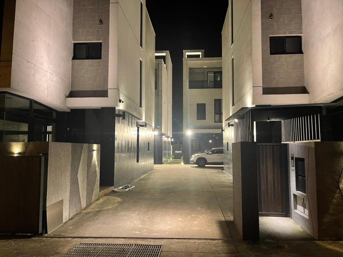 方興top會館 全新包棟電梯民宿 Sanxing Township Exterior foto